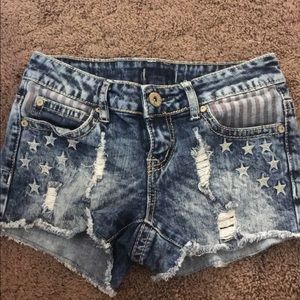 Size 3 Rue 21 shorts
